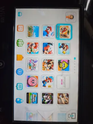 Nintendo Wii U Deluxe con M.A.G.i.A y Retro Arch