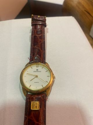 Reloj Pertegaz Dorado Correa Piel chapado en oro