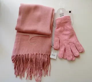 Conjunto Bufanda Guantes Rosa ALE-HOP