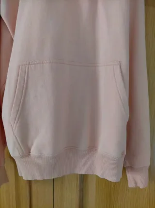 Sudadera color salmón . pull&Bear