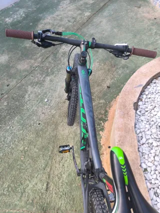 Bicicleta Scott Genius Montagna