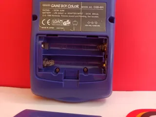 Nintendo Game Boy Color Morado