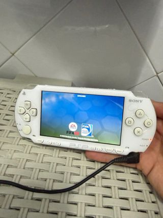 Lote PSP Sony Caja y Accesorios