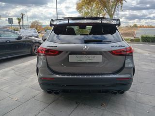 Mercedes-Benz GLA 45s 4Matic 421 CV  2021