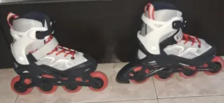 Patines en línea y rodilleras, etc