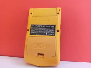 Consola Nintendo Game Boy Color Amarilla