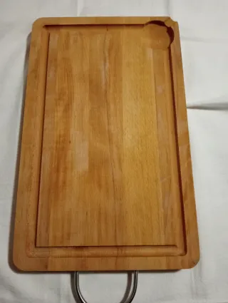 Tagliere in legno con manico