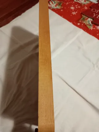 Tagliere in legno con manico