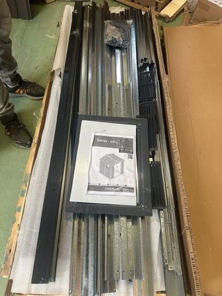 Caseta de jardín metálica Surrey de 4.07 m2