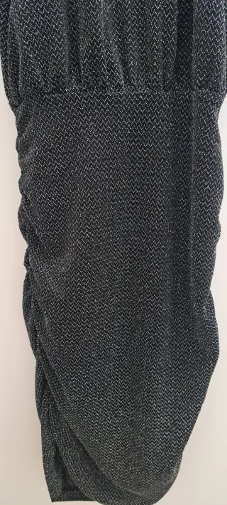 Vestido Brownie Negro y Plateado sin usar