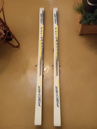 Esquís Fischer Ceramic + fijaciones Salomon