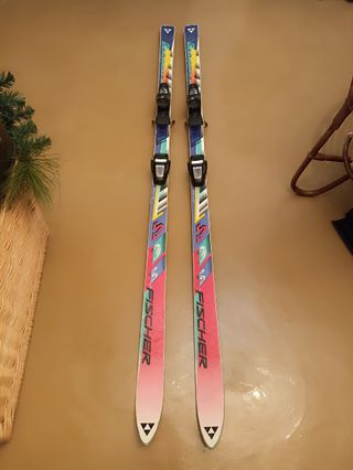 Esquís Fischer Ceramic + fijaciones Salomon