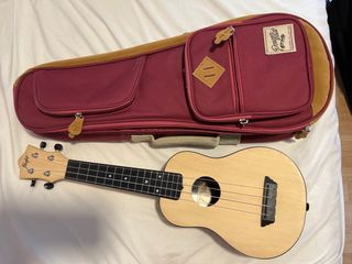 Ukelele Flight TUS 35 NA con funda casi nuevo