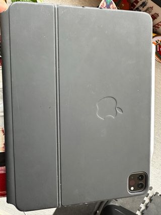 Apple Pencil 2ª Gen y Magic Keyboard iPad