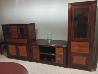 Mesa y Sillas Comedor Madera