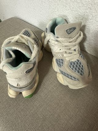 New Balance 9060 reflectante