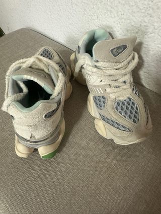 New Balance 9060 reflectante