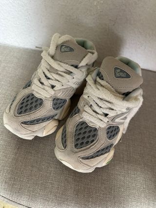 New Balance 9060 reflectante