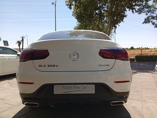 Mercedes-Benz GLC Coupé 300 d 4 Matic 245 CV 2021