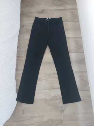Pantalón negro