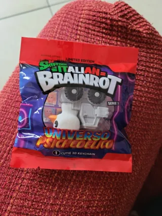 Portachiavi Brainrot Oca Rover lunare Skifidol