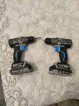 Taladro Inalámbrico DEKO DKBL2003