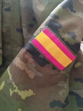 Chaqueta Impermeable Pixelado Boscoso Talla M