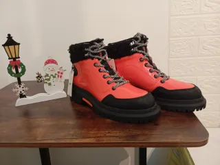 Botines Desigual Naranja y Negro