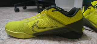 Zapatillas Nike Zoom Amarillas y Negras