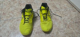 Zapatillas Nike Zoom Amarillas y Negras