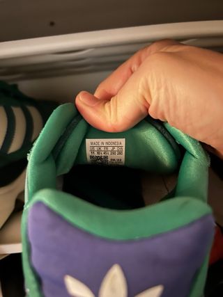 Zapatillas Adidas Verdes y Blancas