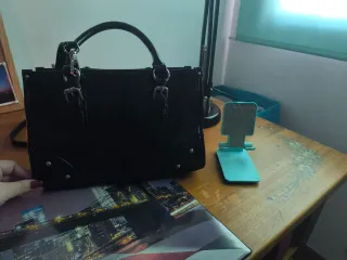 Bolso Stradivarius Negro Charol