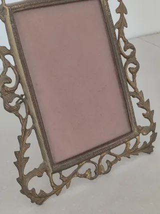 Marco de bronce vintage decorativo
