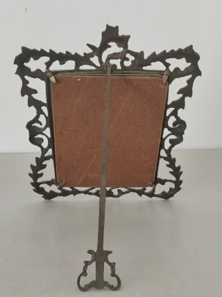 Marco de bronce vintage decorativo