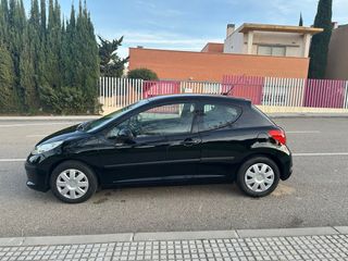 PEUGEOT 207 HDI.RECIEN PINTADO