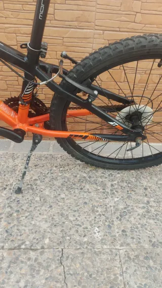 2 Bicicleta Monty 24 Aluminio 21 Cambios KY7