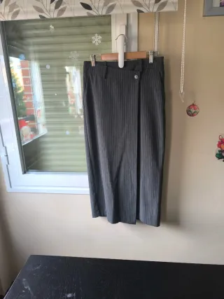 Falda Zara Gris Talla XS