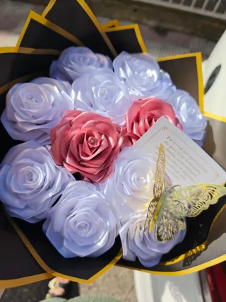 Ramos personalizados de rosas eternas