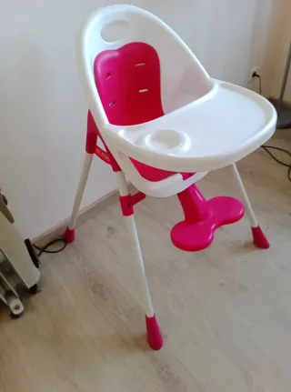 Trona de bebé Nurse rosa y blanca