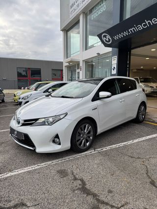 Toyota Auris 2013