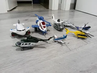 Lote 7 Aviones y Helicópteros Juguete