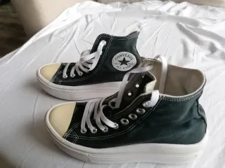 Converse Chuck Taylor All Star Negra. De 25 cm