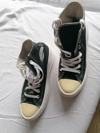 Converse Chuck Taylor All Star Negra. De 25 cm