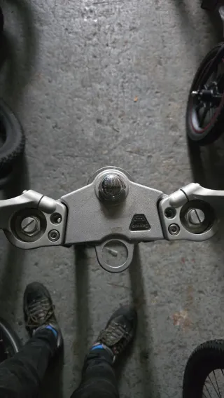 Horquillas Triumph Sprint ST 955 T695