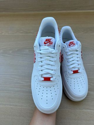 Nike Air Force 1 '07 Essential Rojo/Blanco