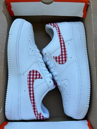 Nike Air Force 1 '07 Essential Rojo/Blanco