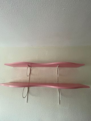 Estantería IKEA rosa ondulada