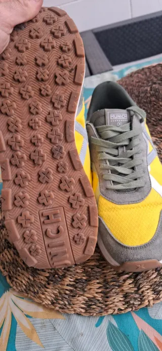 Zapatillas Munich Talla 44