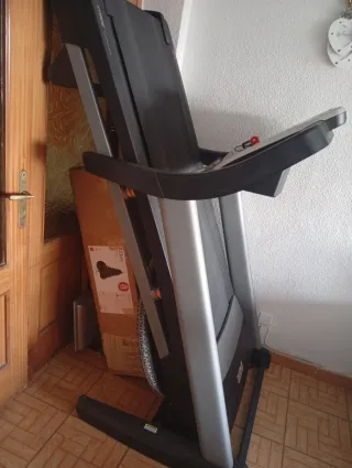 Cinta de correr BH Fitness.. profesional.