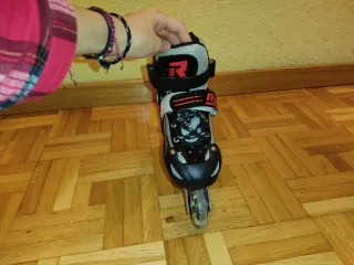 Patines para niños en línea extensibles 31-34.